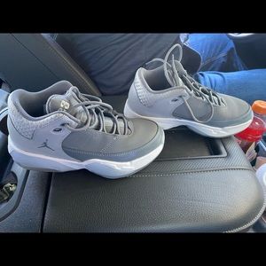 Jordan Boys Basketball Shoes 4.5